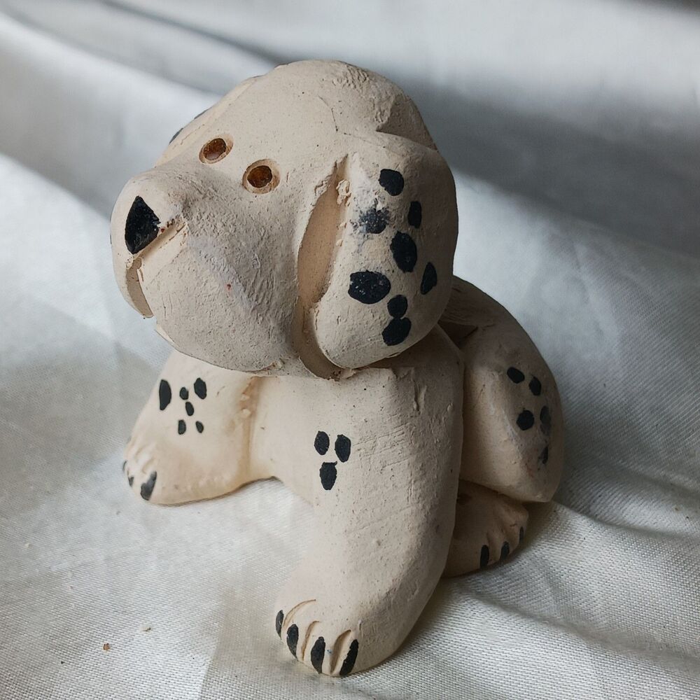 Vintage Artesania Rinconada Art Pottery Hand Crafted Clay Figurine-DOG